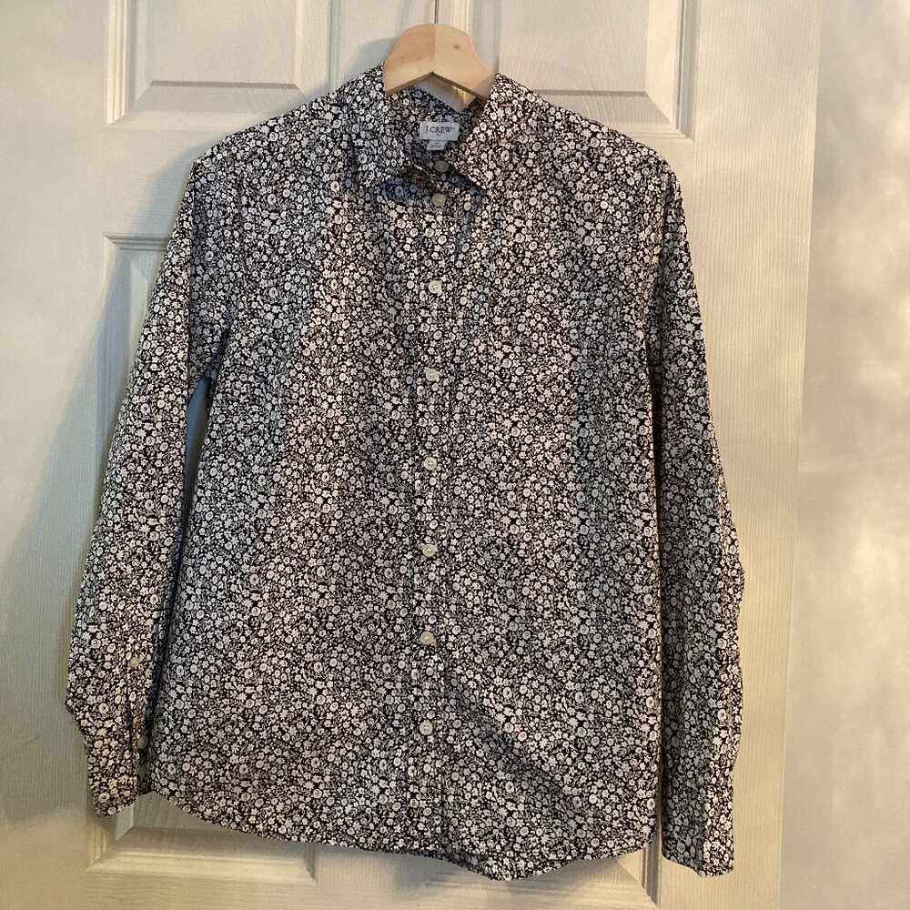 J Crew Blouse Black and White Floral Print - EUC